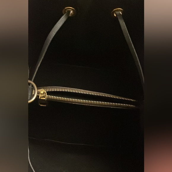 Louis Vuitton NeoNoe MM Noir. Black and Monogram. Good condition. - Picture 8 of 9